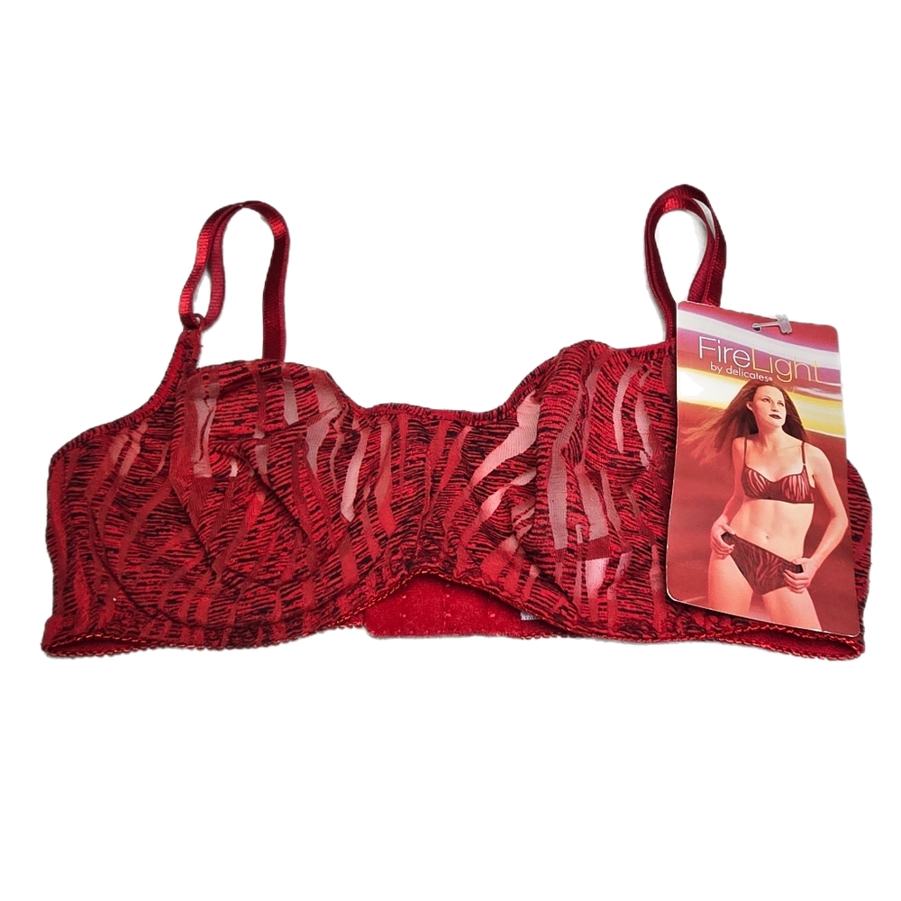 NWT Vintage Firelight By Delicates Unlined Underwire Sheer Striped Red Bra 34B